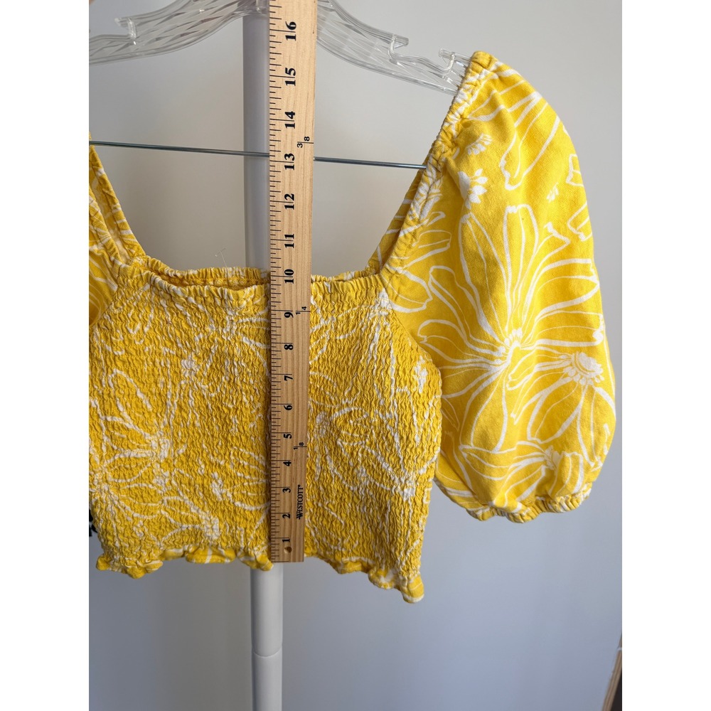 Universal Thread Yellow Floral Smocked Puff Sleeve Crop Top XS Square Neck Boho - Picture 5 of 6